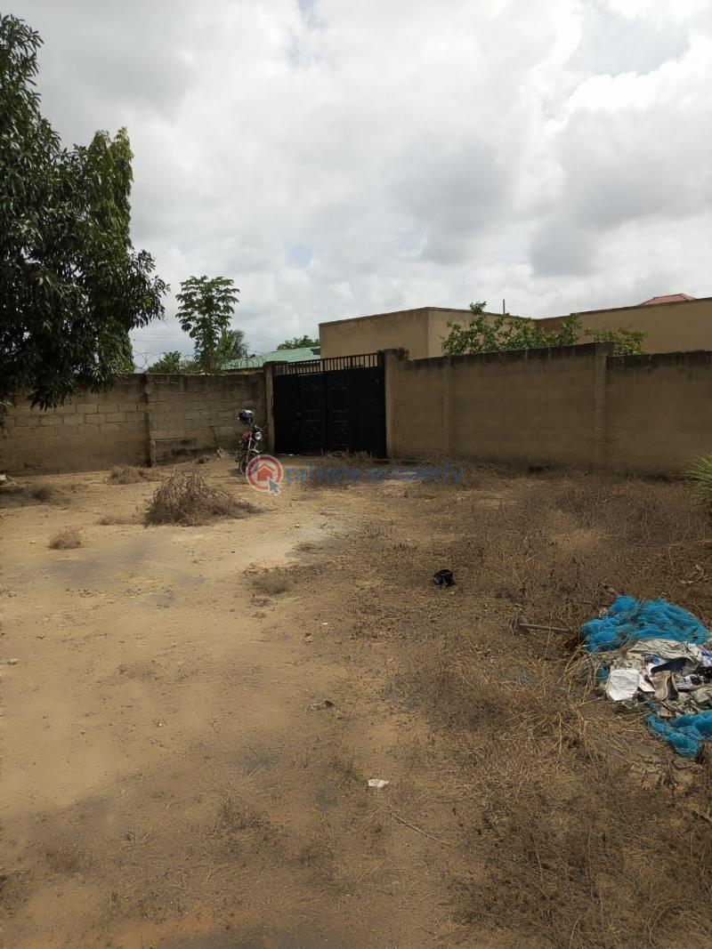 3 bedroom House For Sale Ablekuma Manhean Junction Accra Metropolitan  - 4
