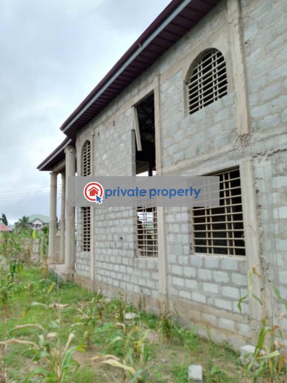 7 bedroom Detached Bungalow For Sale &nbsp;kasoa Fanmilk Yoomart Area Accra Metropolitan  - 2