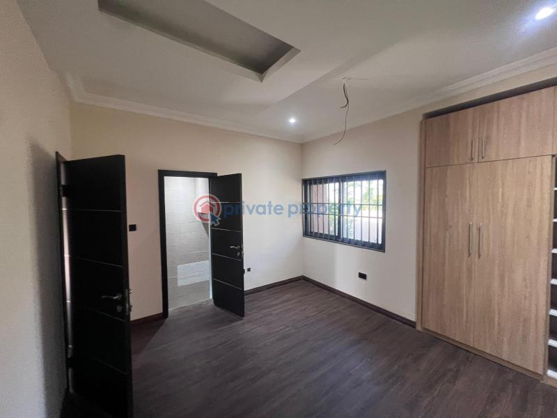 3 bedroom Detached Bungalow For Sale Kokrobite McCarthy Hill Ga South Municipal Accra - 9