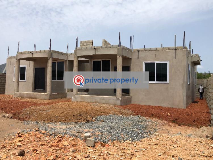 2 bedroom Block of Flats For Sale &nbsp;amrahia baron Road Adenta Municipal Accra - 2