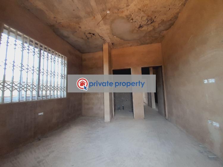 2 bedroom Block of Flats For Sale &nbsp;amrahia baron Road Adenta Municipal Accra - 8