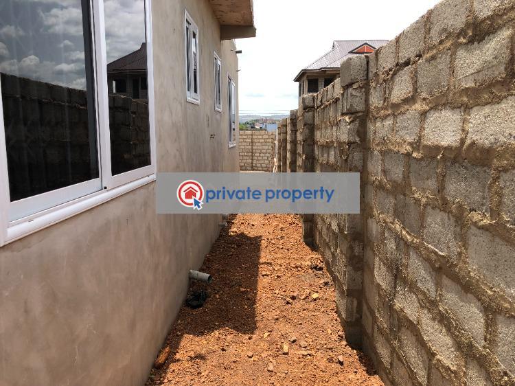 2 bedroom Block of Flats For Sale &nbsp;amrahia baron Road Adenta Municipal Accra - 5