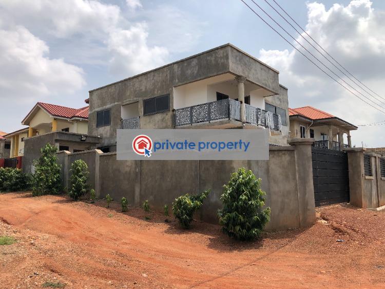 5 bedroom Detached Duplex For Sale &nbsp;valley View University Oyibi Accra - 1
