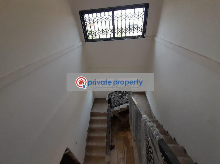 5 bedroom Detached Duplex For Sale &nbsp;valley View University Oyibi Accra - 11
