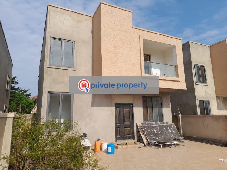 4 bedroom Detached Bungalow For Sale &nbsp;lakeside Estates Adenta Municipal Accra - 2