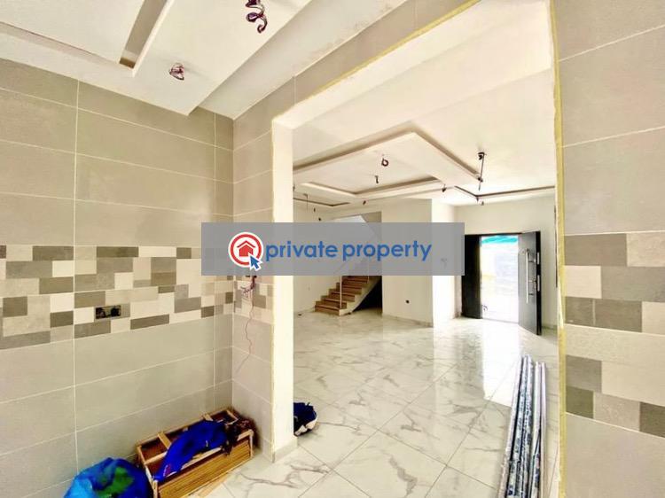 3 bedroom Semi detached Duplex For Sale Achimota Accra - 3
