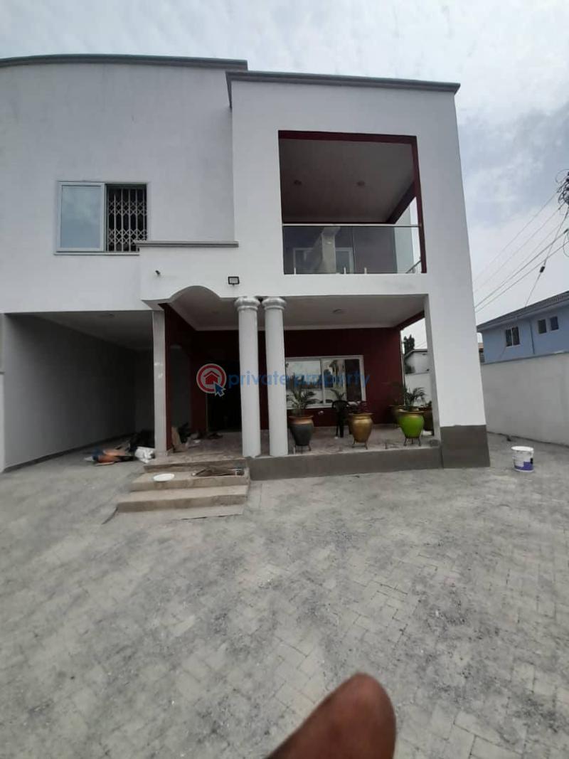 3 bedroom Semi detached Duplex For Rent Roman Ridge Accra - 0