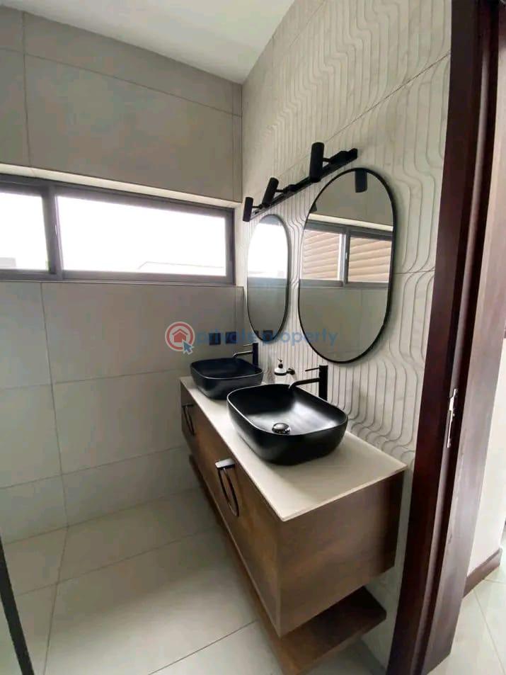 3 bedroom Semi detached Duplex For Sale Dome Ga East Municipal Accra - 5