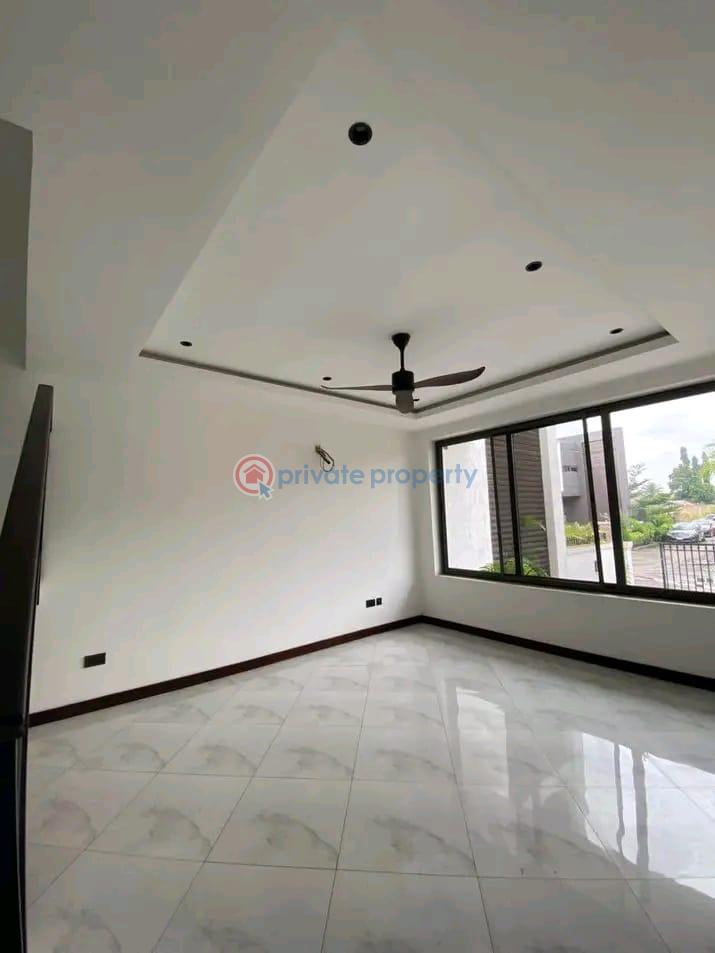 3 bedroom Semi detached Duplex For Sale Dome Ga East Municipal Accra - 4
