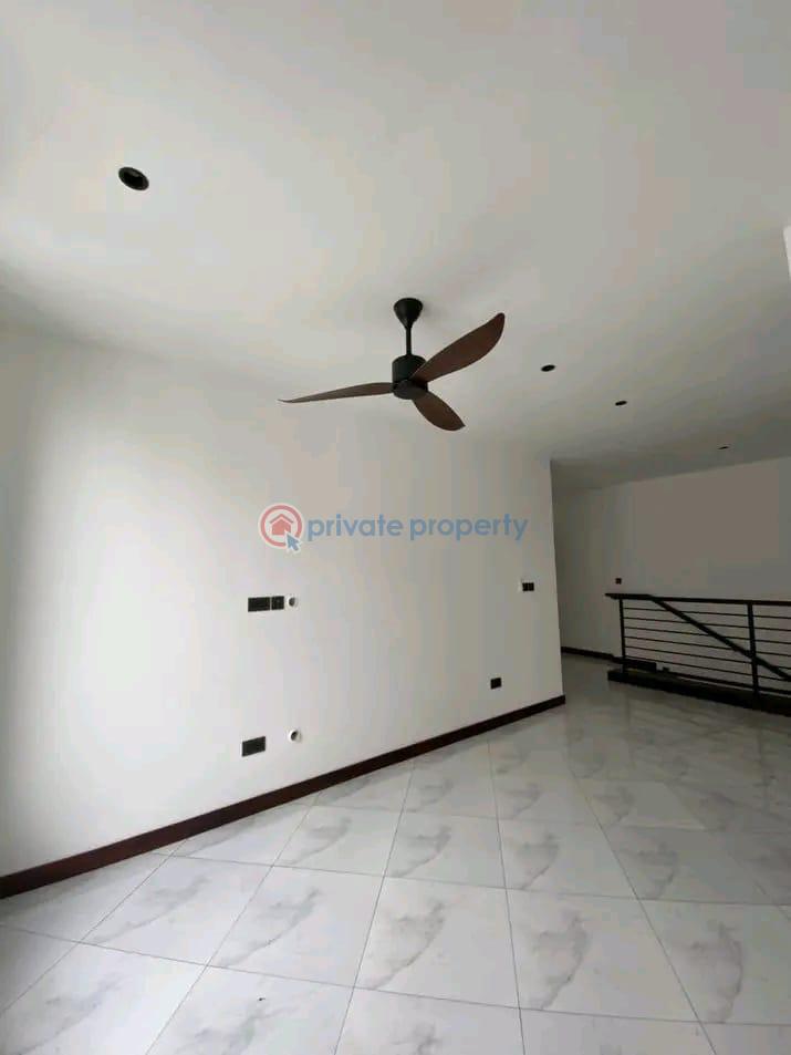 3 bedroom Semi detached Duplex For Sale Dome Ga East Municipal Accra - 8