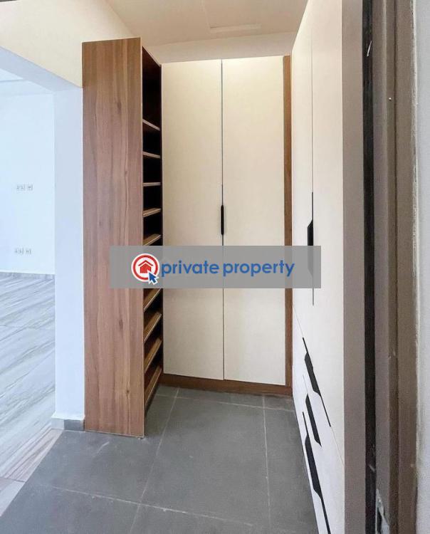 4 bedroom Semi detached Duplex For Sale &nbsp;adjiringanor East Legon Accra - 5