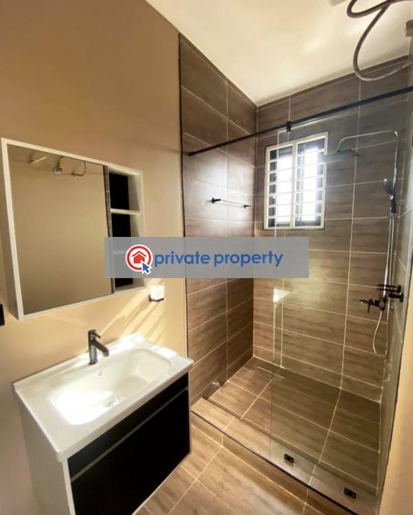 4 bedroom Semi detached Duplex For Sale &nbsp;oyarifa Adenta Municipal Accra - 17