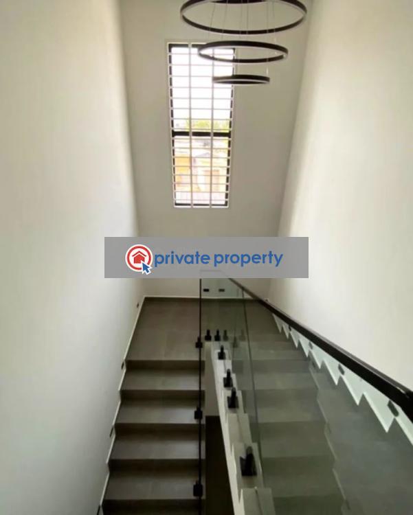 4 bedroom Semi detached Duplex For Sale &nbsp;oyarifa Adenta Municipal Accra - 9