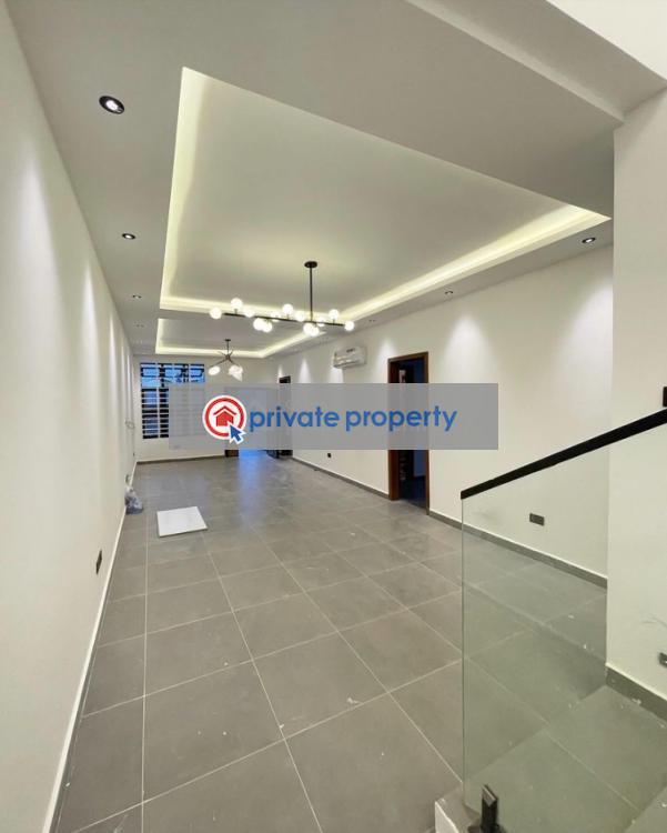 4 bedroom Semi detached Duplex For Sale &nbsp;oyarifa Adenta Municipal Accra - 5