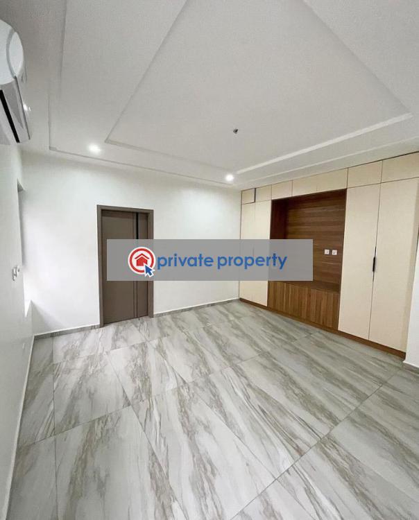 4 bedroom Semi detached Duplex For Sale &nbsp;adjiringanor East Legon Accra - 6