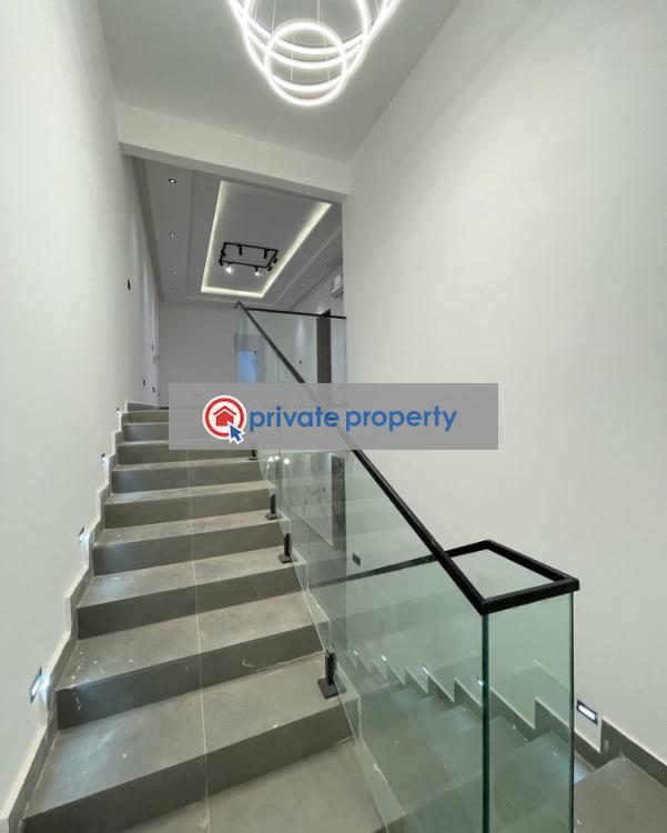 4 bedroom Semi detached Duplex For Sale &nbsp;oyarifa Adenta Municipal Accra - 10