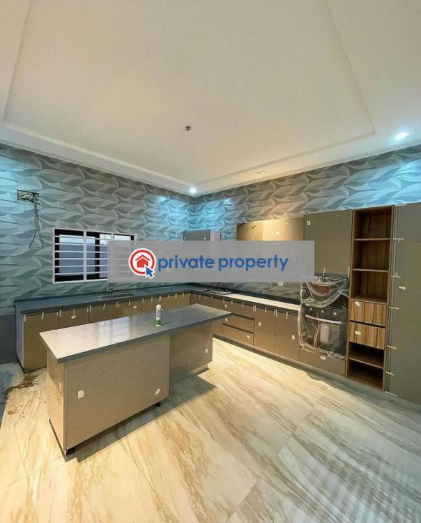 4 bedroom Semi detached Duplex For Sale &nbsp;adjiringanor East Legon Accra - 3