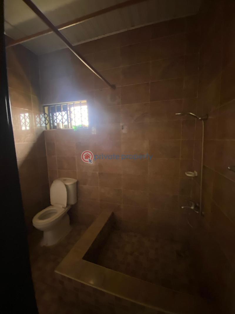 3 bedroom House For Rent Spintex Road Accra - 4