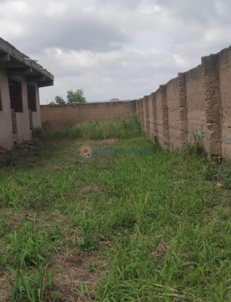 10 bedroom House For Sale Amasaman Kojo Ashong Ghana Accra Metropolitan  - 5