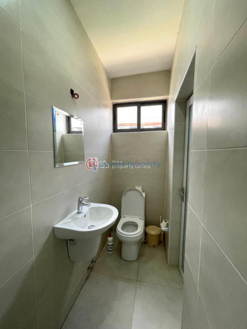 2 bedroom Apartment For Rent Abelemkpe Accra - 3