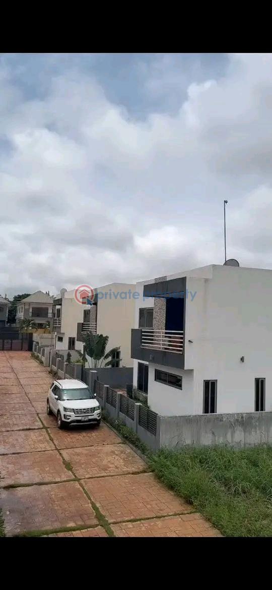 2 bedroom Townhouse For Sale North Legon Accra - 2