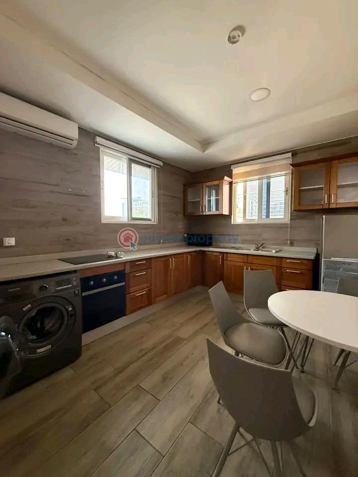 3 bedroom Apartment For Rent Osu Accra - 5