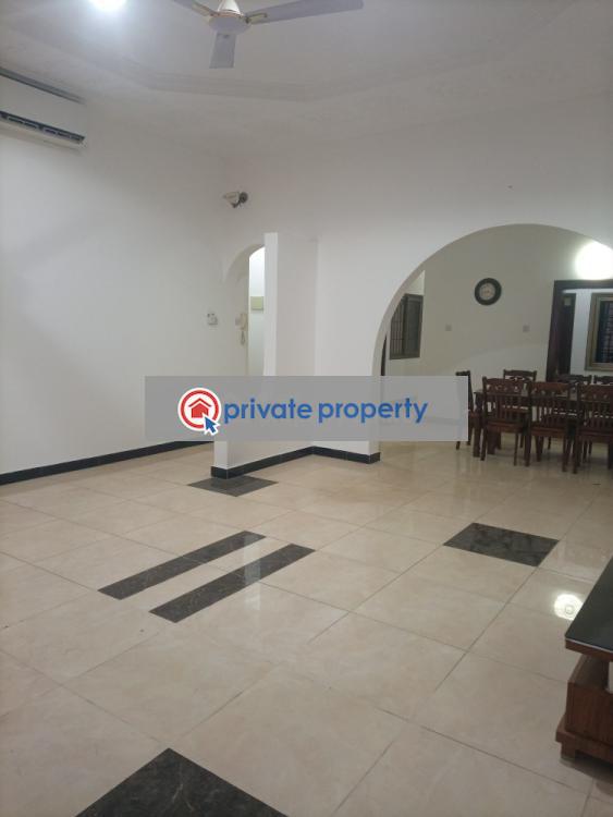 4 bedroom Semi detached Duplex For Sale &nbsp;pentecost Church Area Community 11 Tema Accra - 3