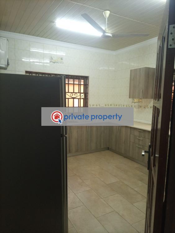 4 bedroom Semi detached Duplex For Sale &nbsp;pentecost Church Area Community 11 Tema Accra - 16