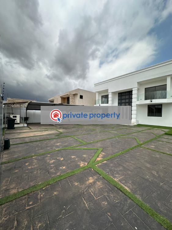 4 bedroom House For Sale &nbsp;hills East Legon Accra - 1