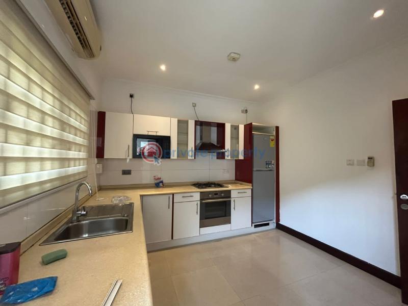 4 bedroom Townhouse For Rent Airport Residential Area Accra - 11