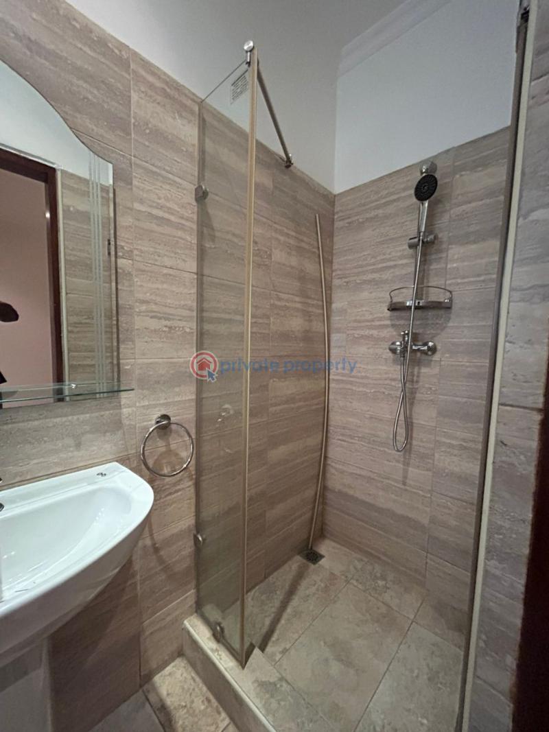 4 bedroom Townhouse For Rent Airport Residential Area Accra - 9