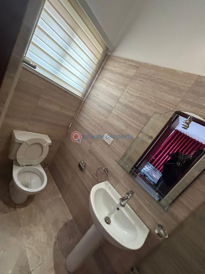 4 bedroom Townhouse For Rent Airport Residential Area Accra - 10