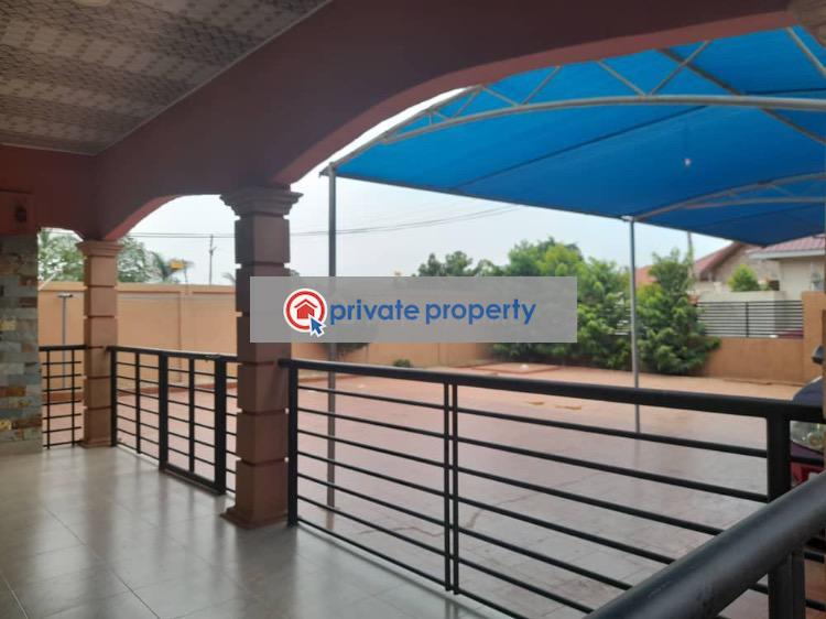 4 bedroom Detached Bungalow For Sale &nbsp;ut Estates Road Junction oyibi. Accra - 4
