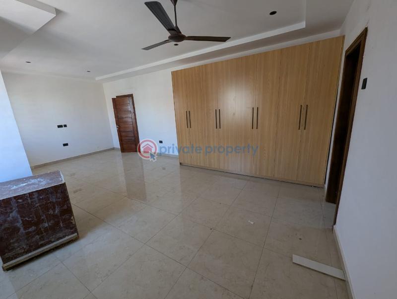4 bedroom House For Rent Mile 7 Achimota Accra - 5