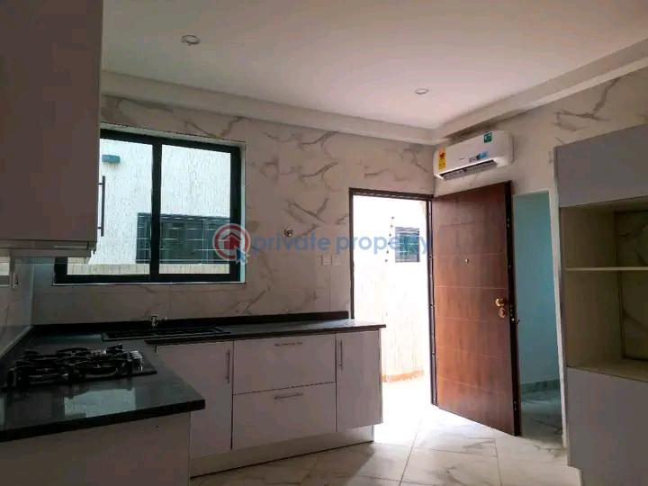 4 bedroom House For Rent East Legon Accra - 8