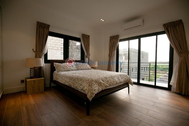 1 bedroom Apartment Short let East Airport Airport Residential Area Accra - 10