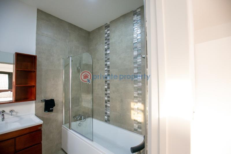 1 bedroom Apartment Short let East Airport Airport Residential Area Accra - 11