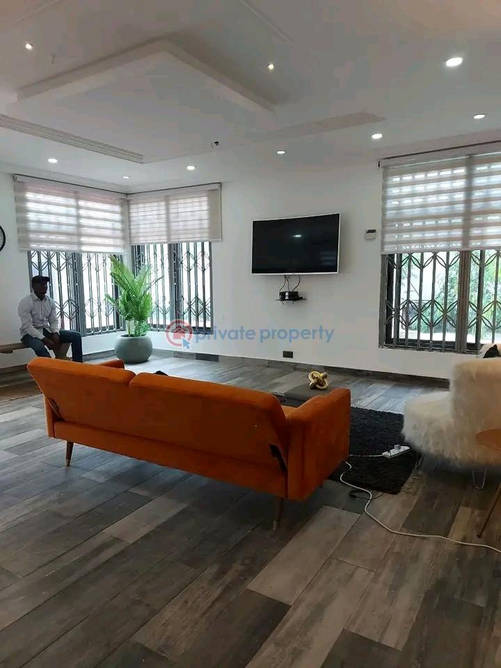 3 bedroom Apartment Short let East Airport Airport Residential Area Accra - 5