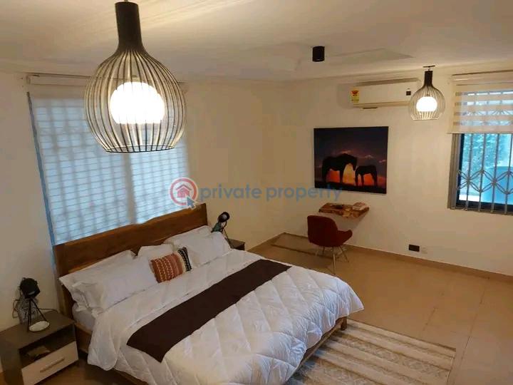 3 bedroom Apartment Short let East Airport Airport Residential Area Accra - 2