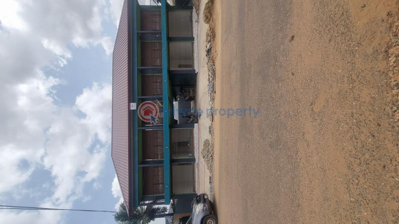 Shop For Rent Main Action School Road La Nkwantanang Madina Municipal Accra - 0