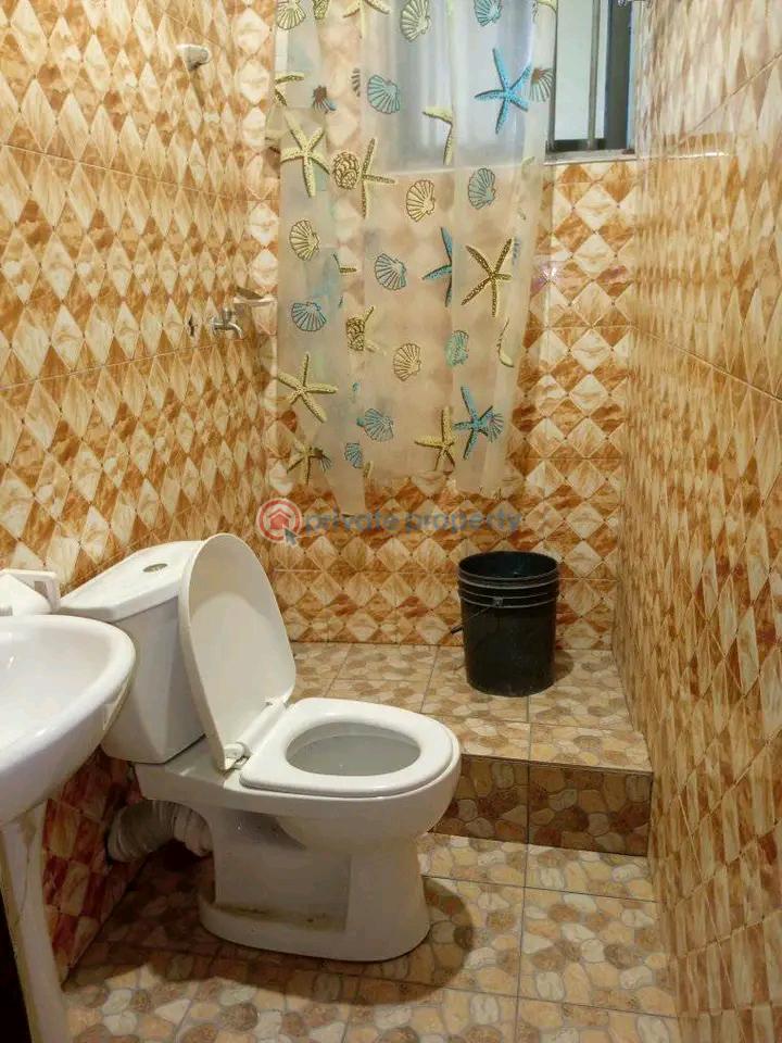 1 bedroom Single Room Self Contained For Rent Kasoa New Market Junction Down Lamptey Mills Kasoa Awutu-Senya East Central Region - 8