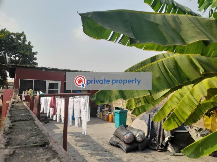 1 bedroom Detached Bungalow For Sale &nbsp;tema Community 11 Accra Metropolitan  - 4