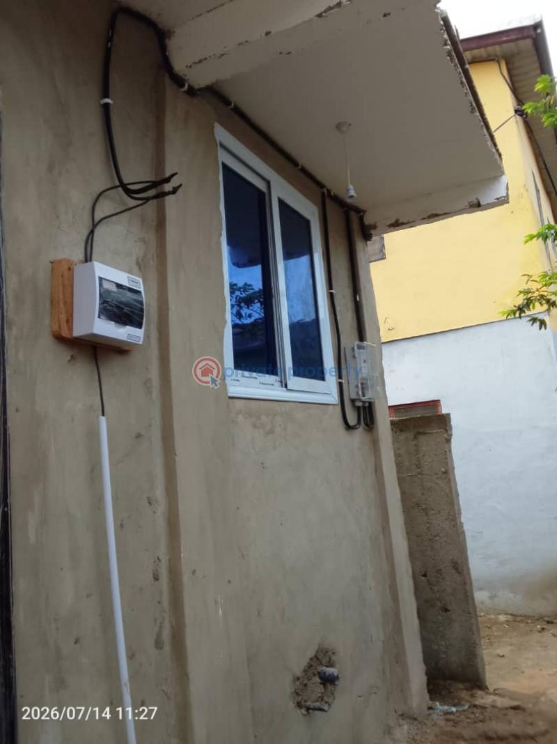 1 bedroom Single Room Self Contained For Rent Teshie Bushroad Teshie-Nungua Estates Accra - 11