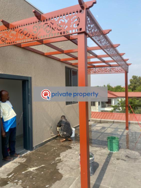 6 bedroom Detached Duplex For Sale &nbsp;adgringanor East Legon Accra - 1