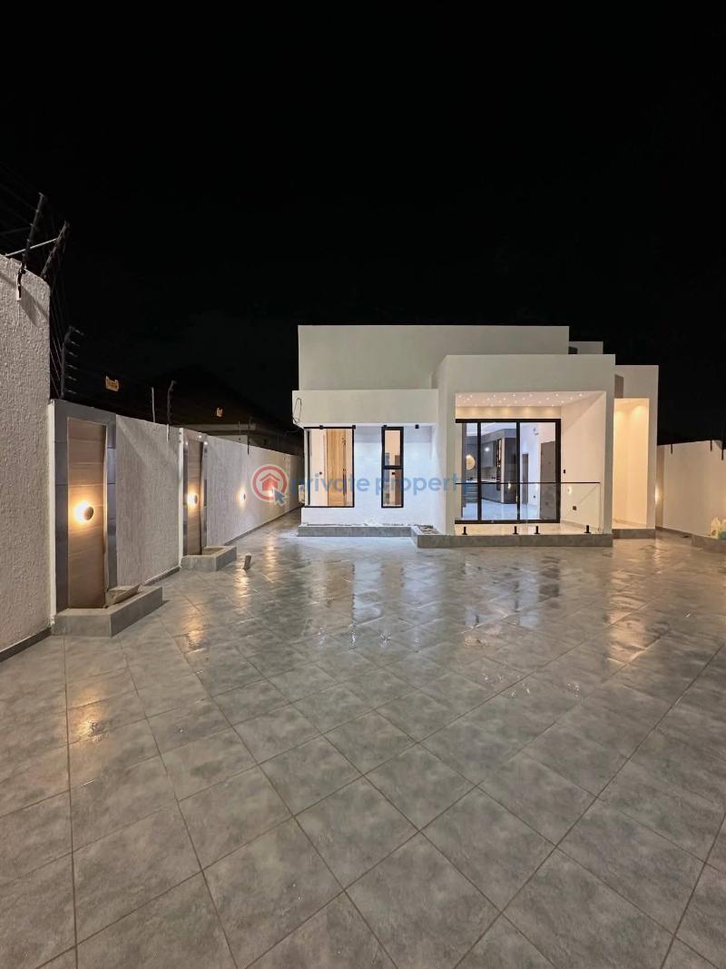3 bedroom House For Sale Ashley Botwe Lakeside Estates. Adenta Municipal Accra - 0