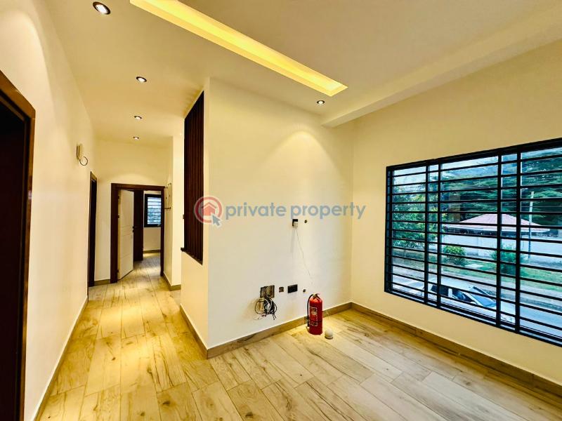 4 bedroom Townhouse For Sale Dzorwulu Accra - 13