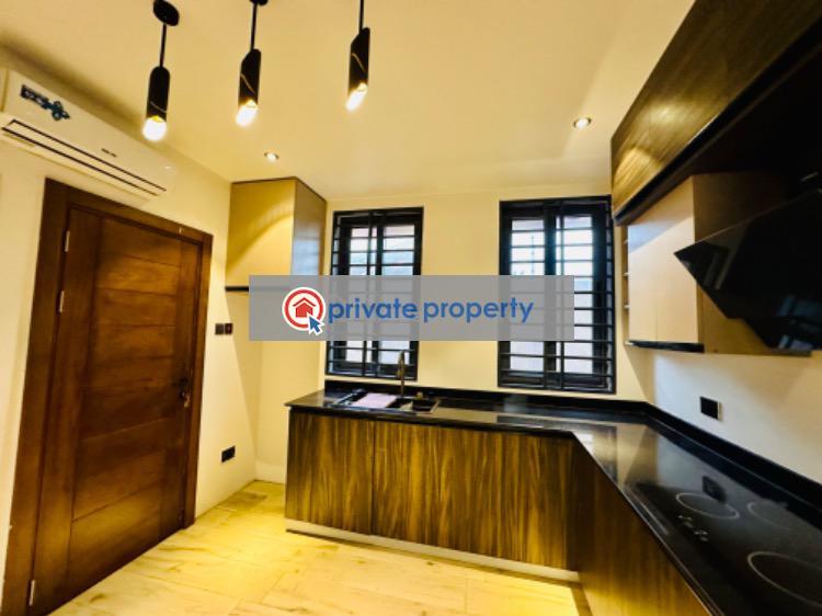 4 bedroom Townhouse For Sale &nbsp;dzorwulu Accra Metropolitan  - 12