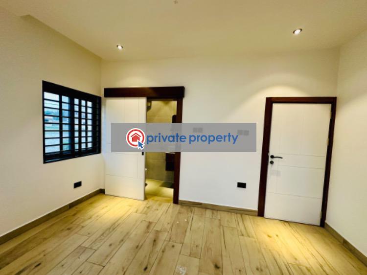 4 bedroom Townhouse For Sale &nbsp;dzorwulu Accra Metropolitan  - 23