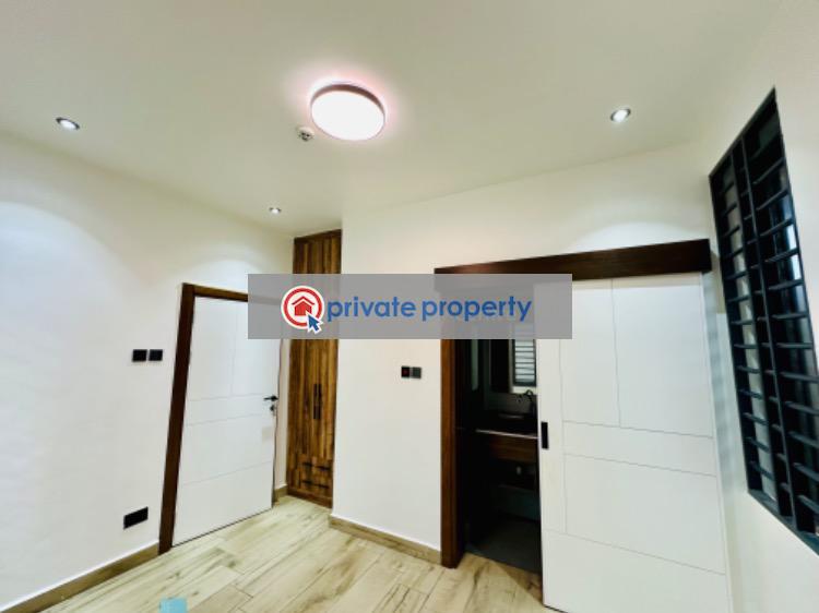 4 bedroom Townhouse For Sale &nbsp;dzorwulu Accra Metropolitan  - 15