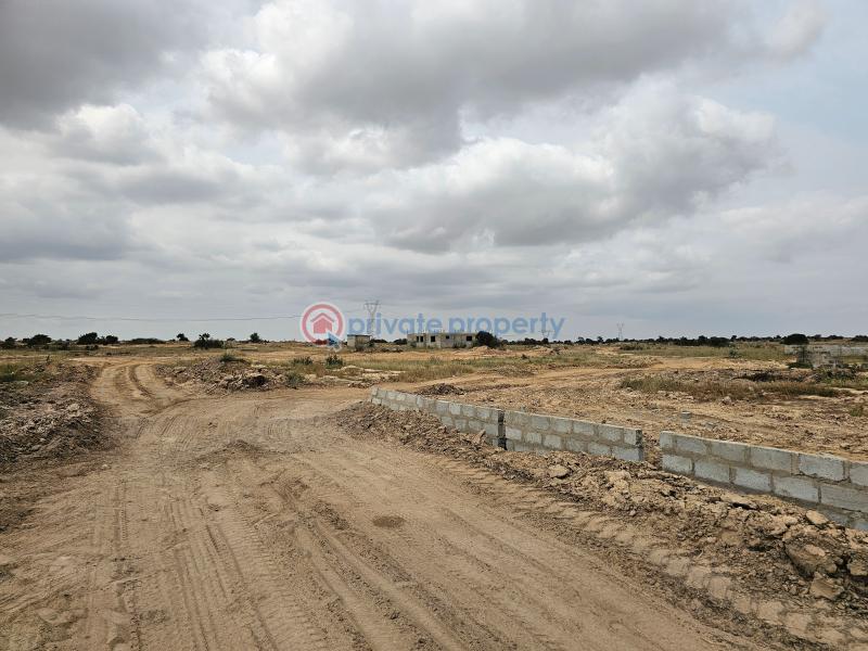 Land For Sale Tsopoli Police Barrier Tsopoli Ningo Prampram District Accra - 1